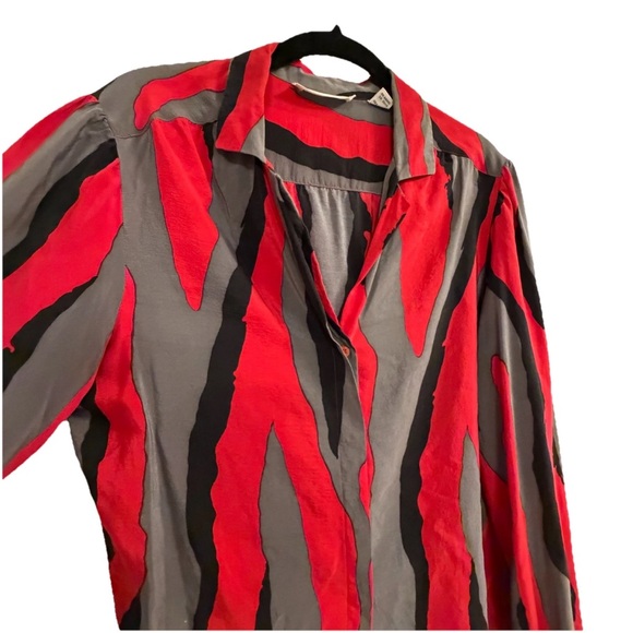 Vintage Balenciaga 100% Silk Abstract Print Button Front Blouse Size 12 - Picture 6 of 8